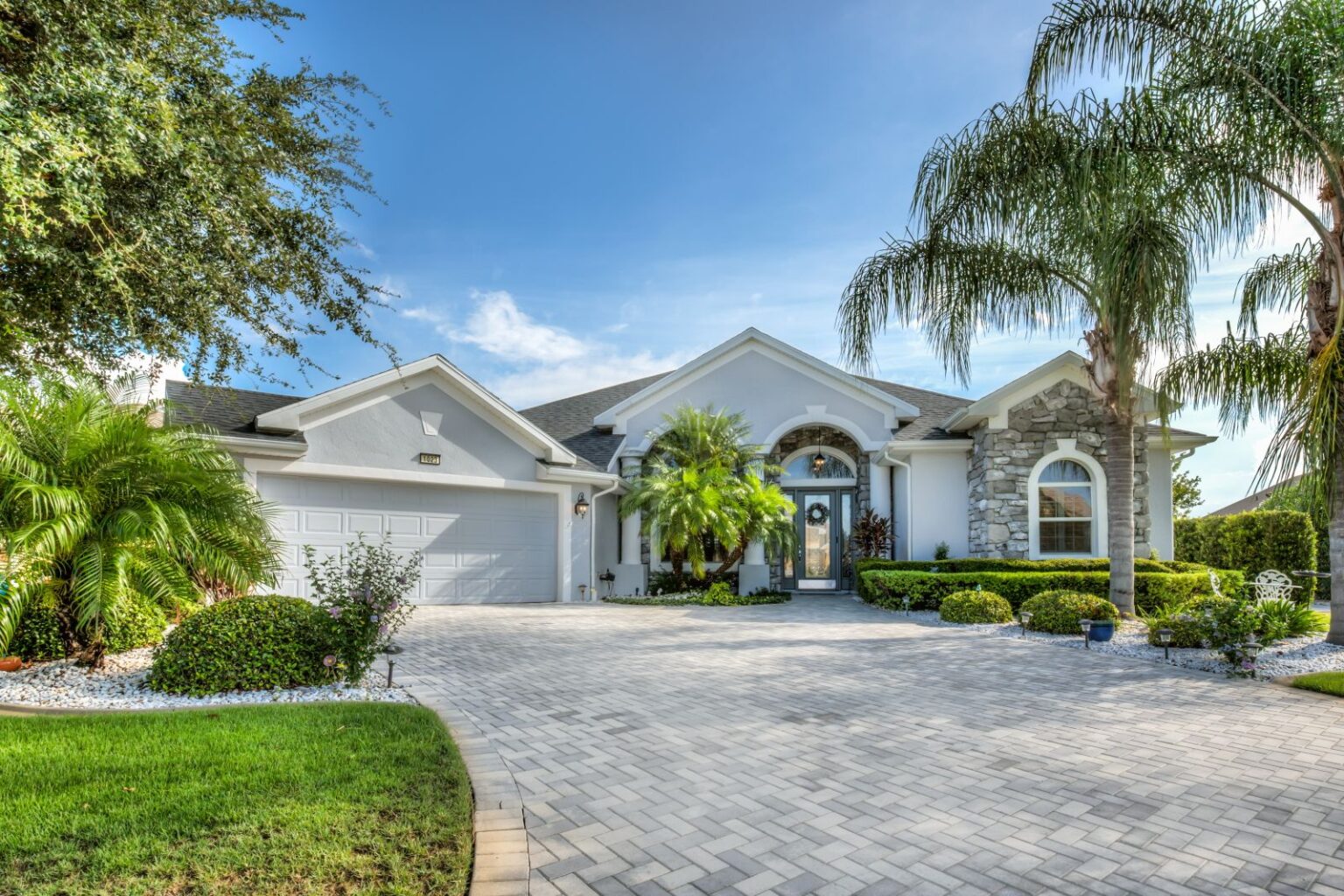 Jacksonville, FL Pressure Washing & Exterior Cleaning Services